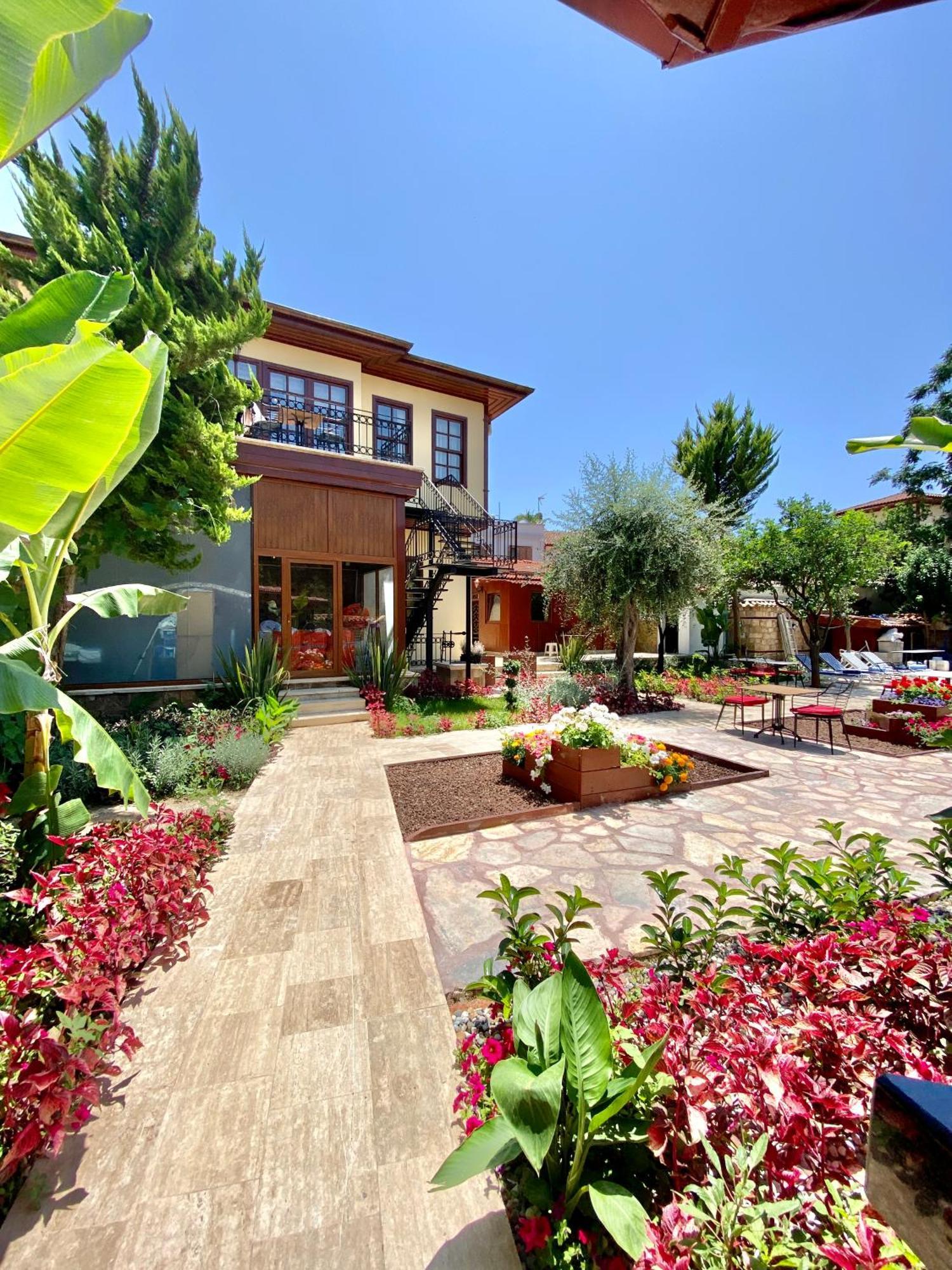 Necip Bey Konagi Apartamento Antália Exterior foto