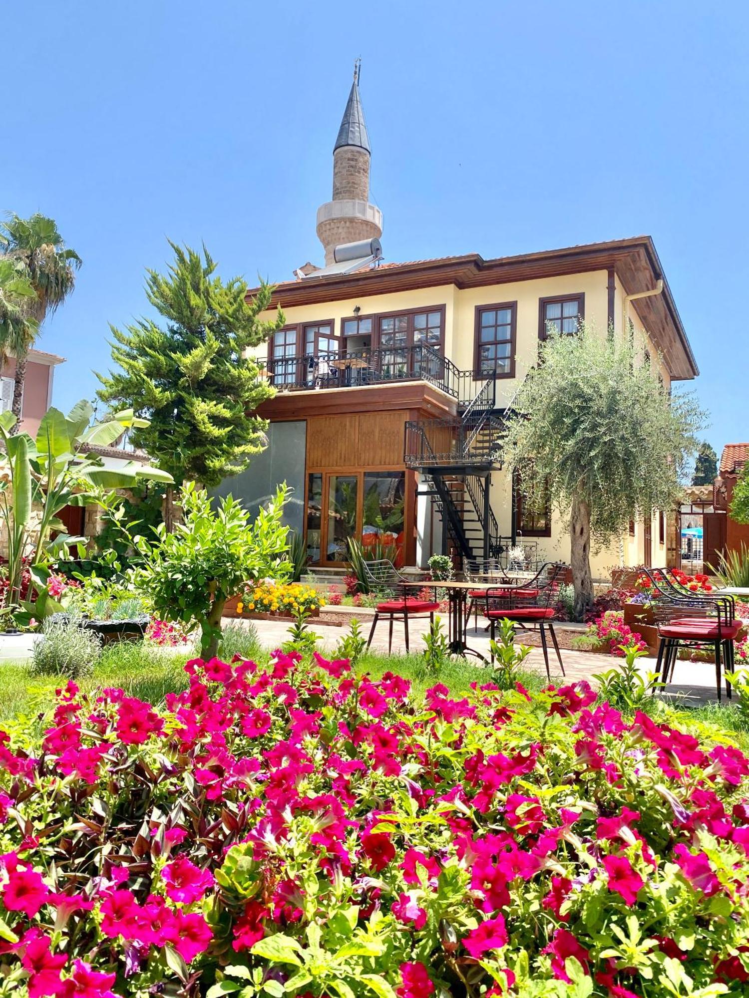 Necip Bey Konagi Apartamento Antália Exterior foto