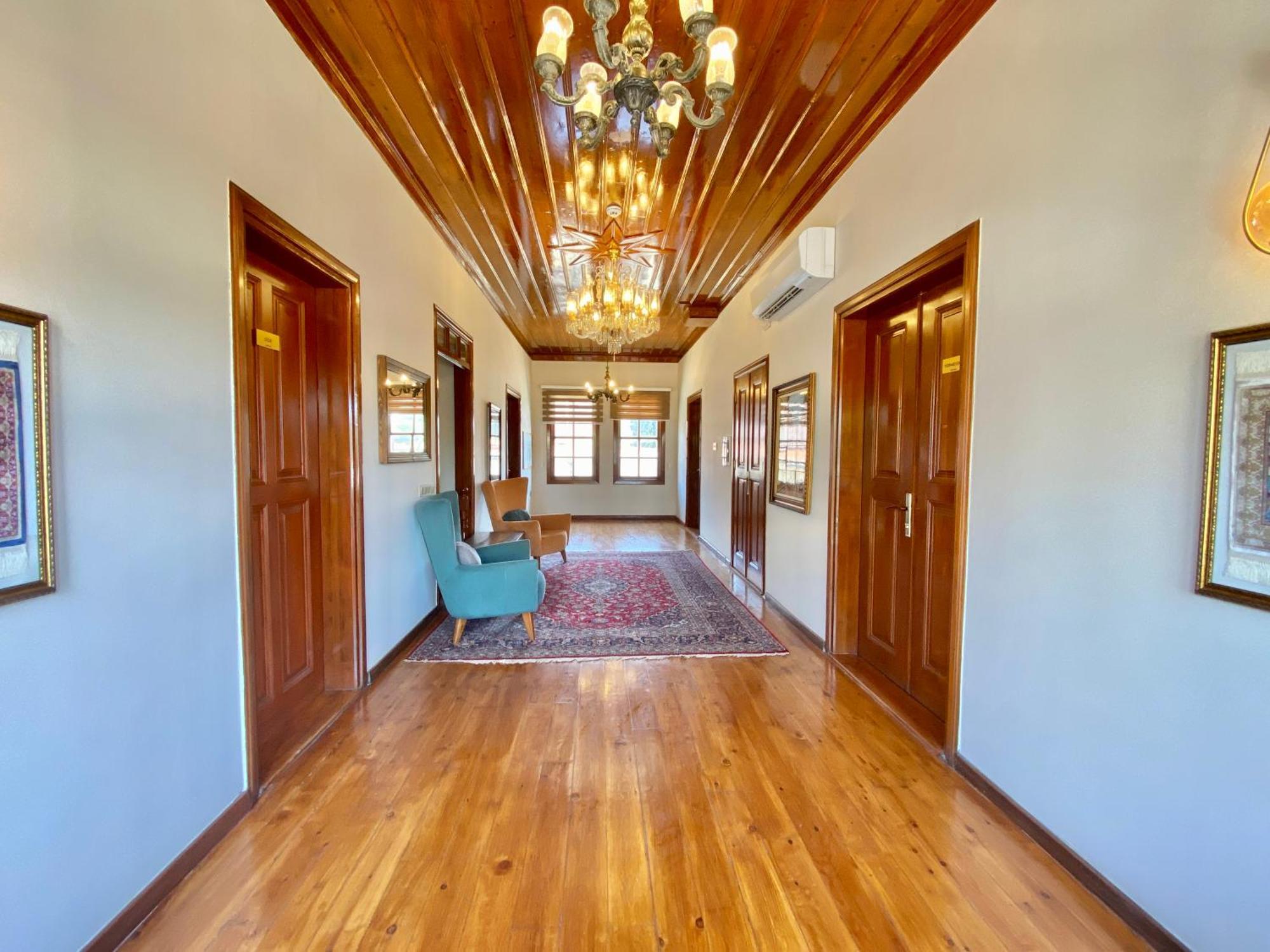Necip Bey Konagi Apartamento Antália Exterior foto