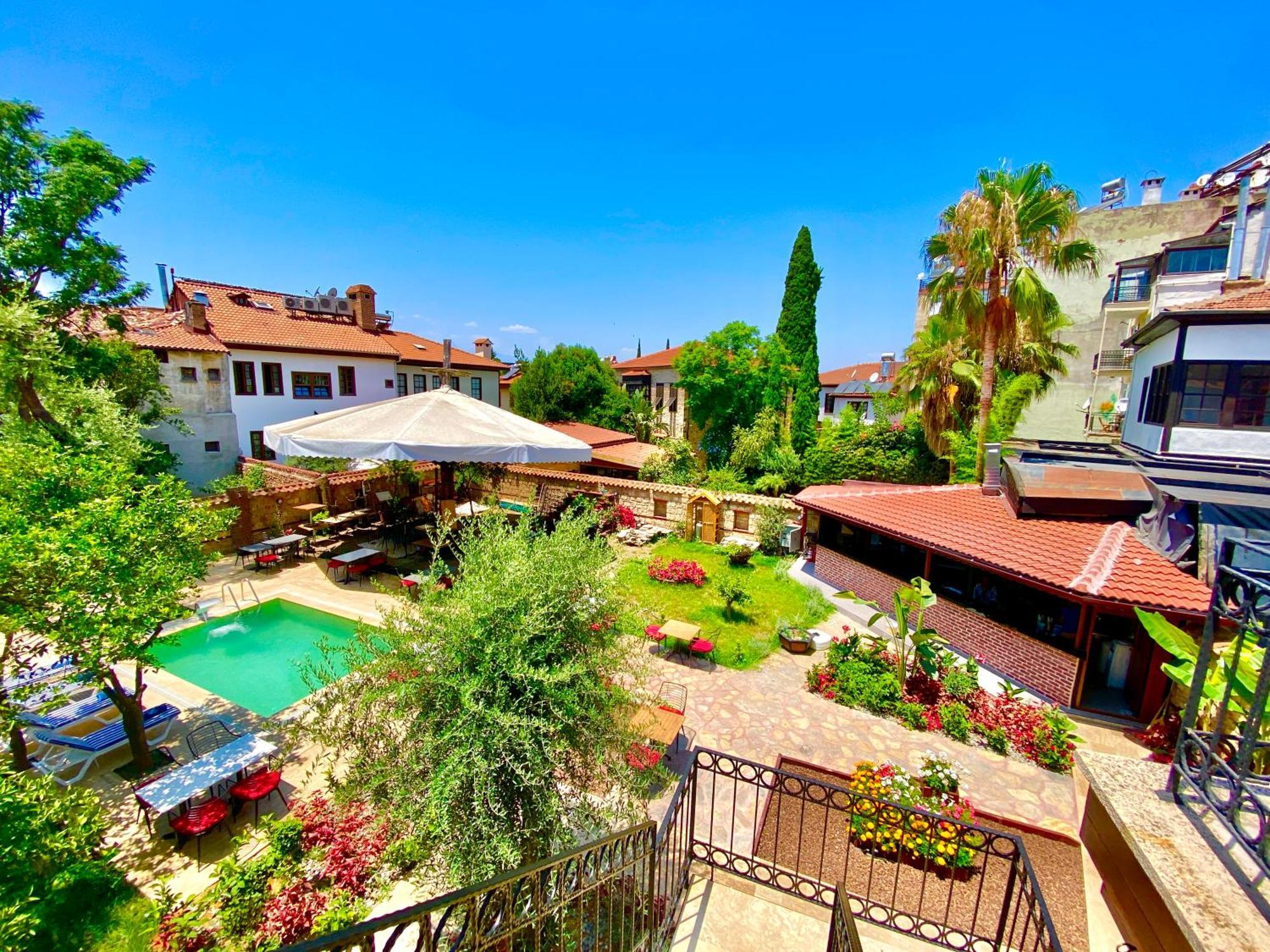 Necip Bey Konagi Apartamento Antália Exterior foto
