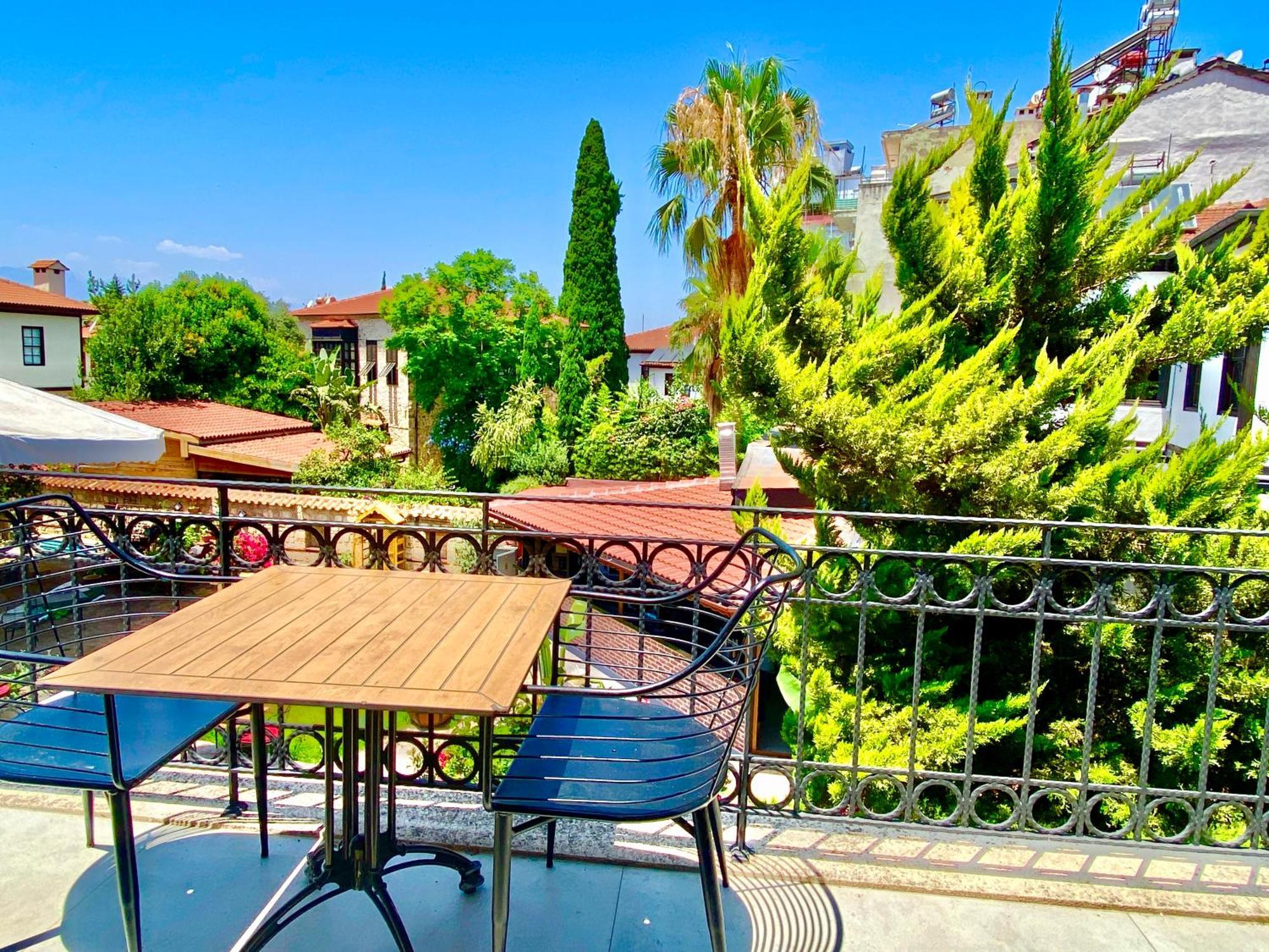 Necip Bey Konagi Apartamento Antália Exterior foto